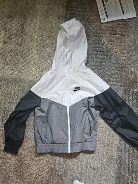 Nike Kids White, Gray & Black Hooded Windbreaker Jacket